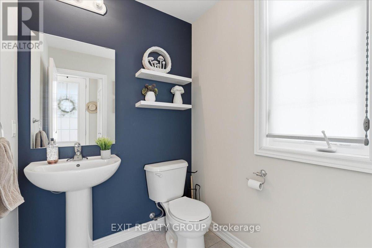 79 Summer Breeze Drive, Quinte West, Ontario  K0K 1L0 - Photo 8 - X12766546