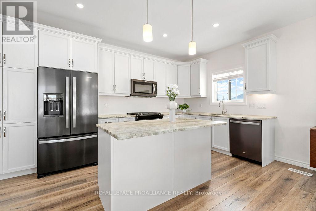 26 Redwood Drive, Belleville, Ontario  K8N 0K4 - Photo 19 - X12766712