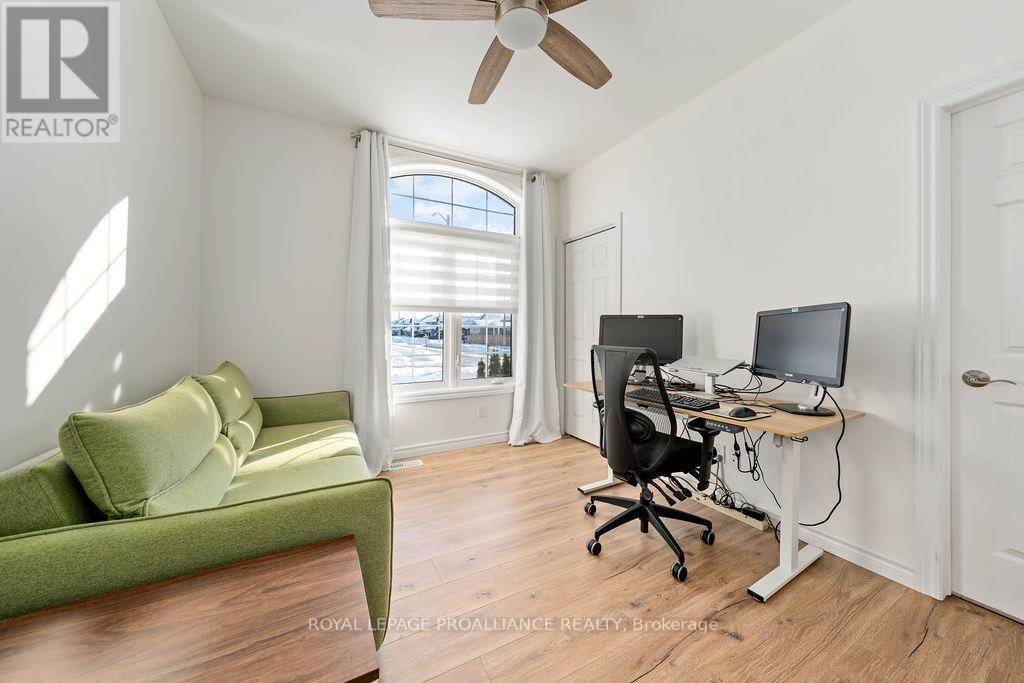 26 Redwood Drive, Belleville, Ontario  K8N 0K4 - Photo 28 - X12766712