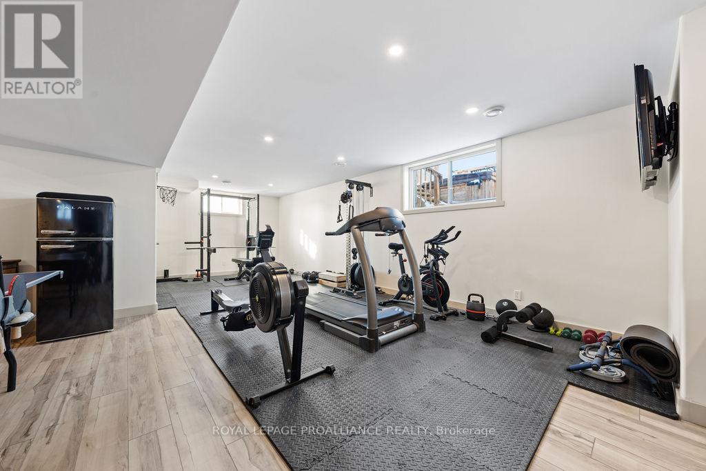 26 Redwood Drive, Belleville, Ontario  K8N 0K4 - Photo 38 - X12766712