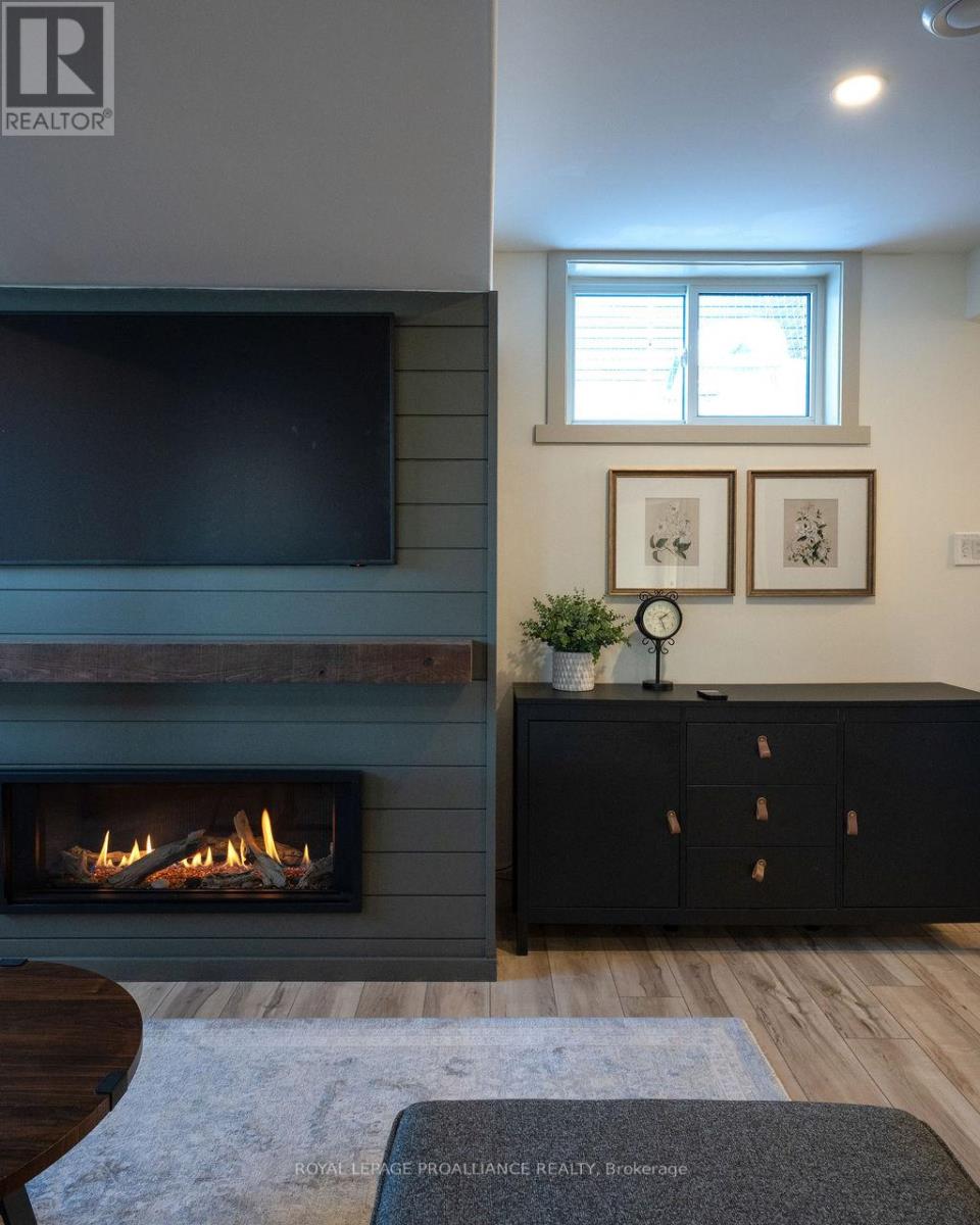 26 Redwood Drive, Belleville, Ontario  K8N 0K4 - Photo 4 - X12766712