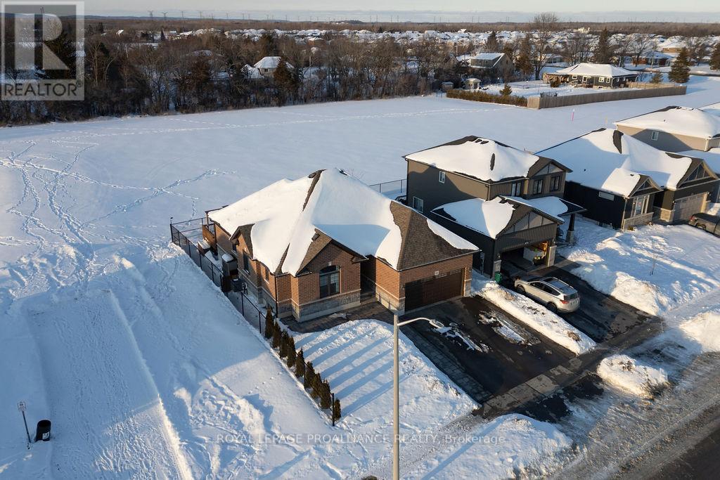 26 Redwood Drive, Belleville, Ontario  K8N 0K4 - Photo 47 - X12766712