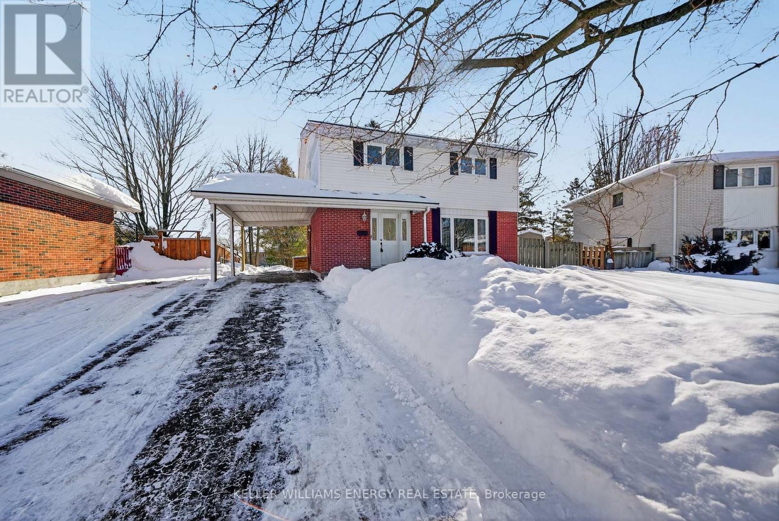 40 ROBERTSON LANE, Belleville, Ontario