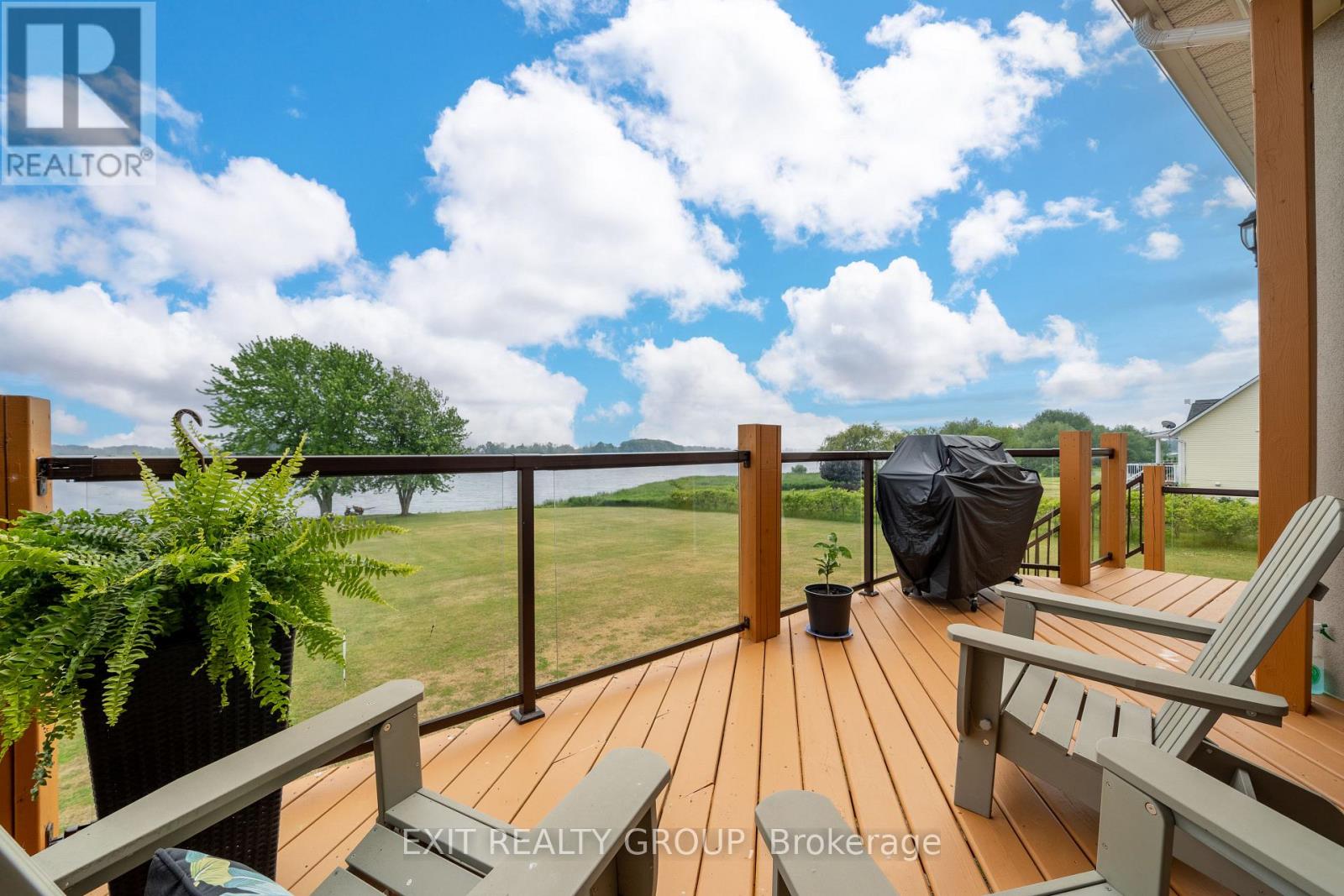 19281 Loyalist Parkway, Prince Edward County, Ontario  K0K 1T0 - Photo 37 - X12767402