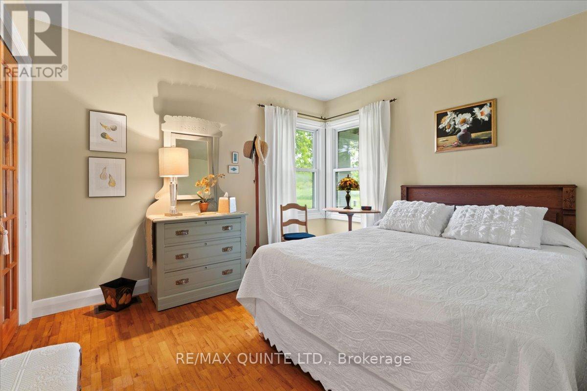 404 Bridge Street W, Belleville, Ontario  K8N 4Z2 - Photo 21 - X12768740