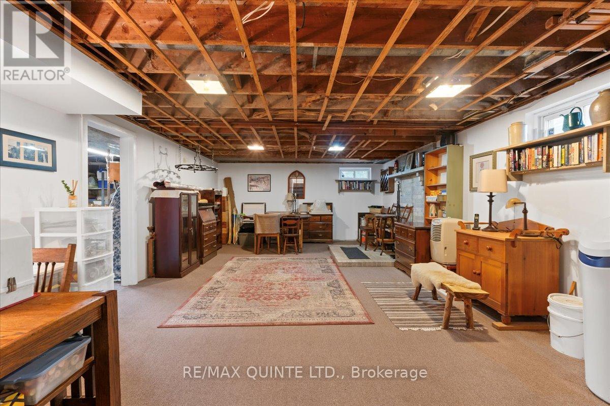 404 Bridge Street W, Belleville, Ontario  K8N 4Z2 - Photo 35 - X12768740