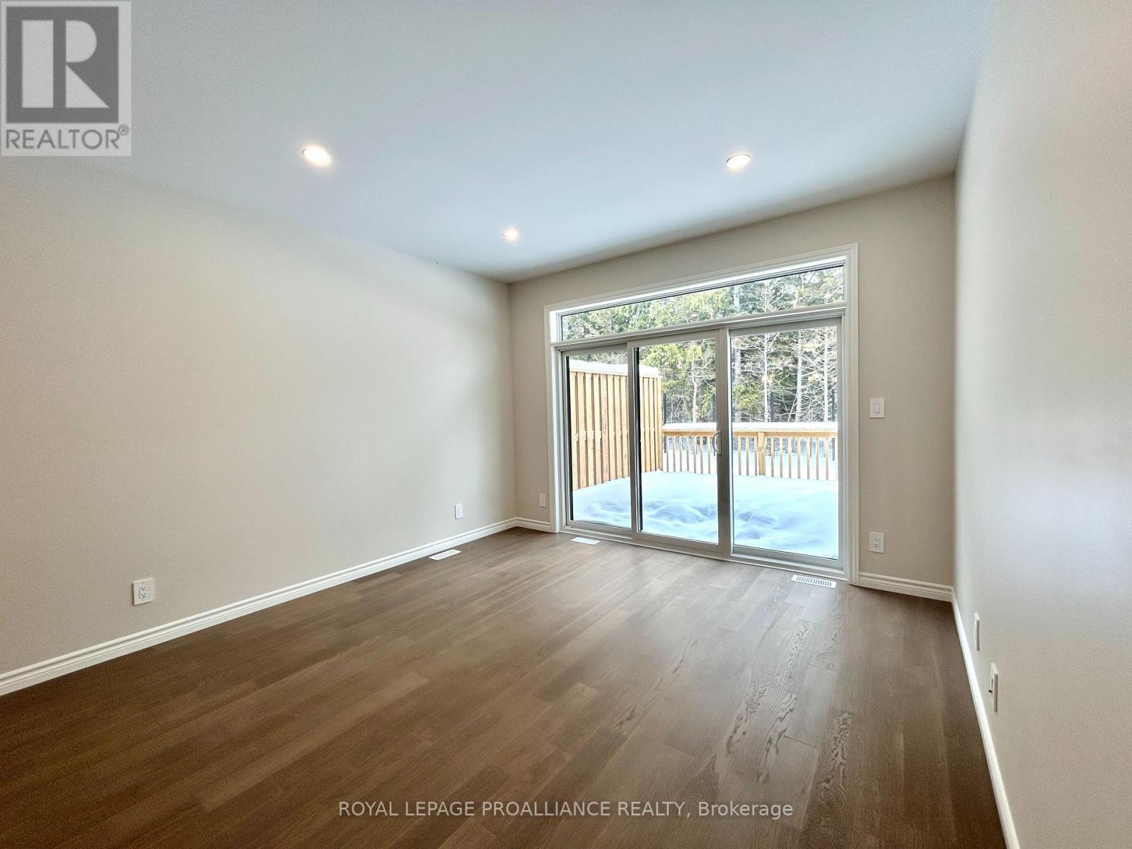 19 - 99 Cloverleaf Drive, Belleville, Ontario  K8N 4Z5 - Photo 10 - X12770572