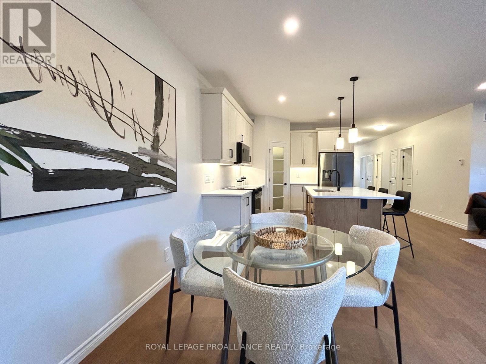 81 Athabaska Drive, Belleville, Ontario  K8N 0T1 - Photo 8 - X12770600