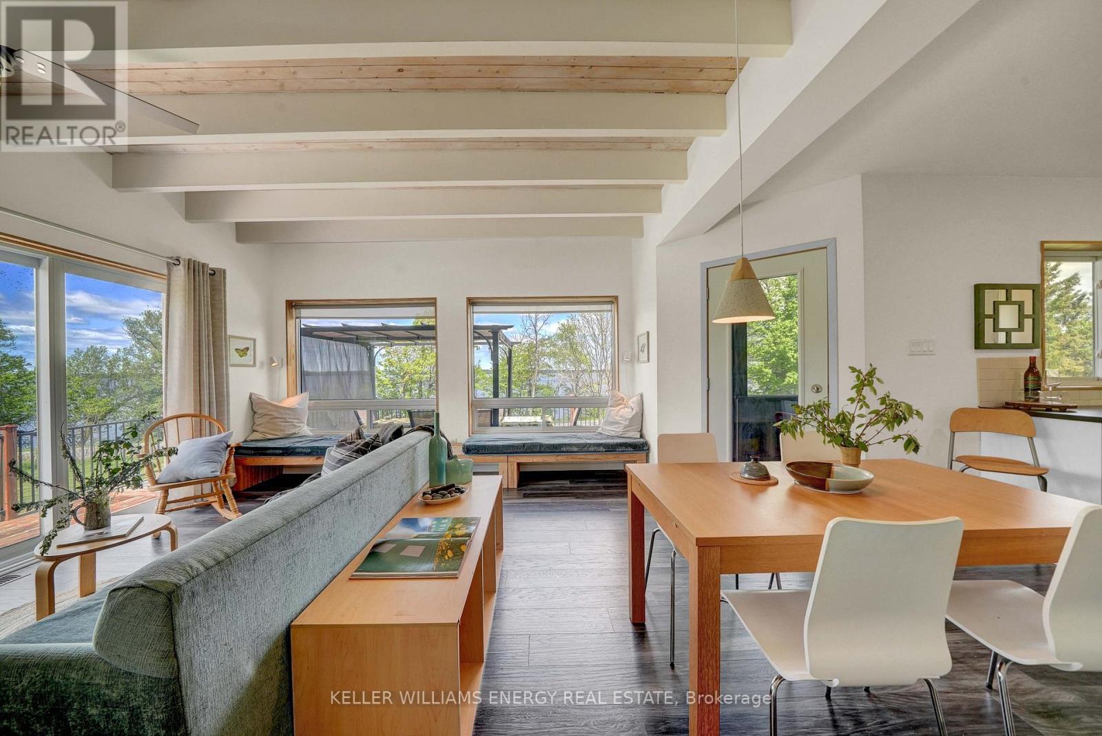 326 Cressy Bayside Road, Prince Edward County, Ontario  K0K 2T0 - Photo 12 - X12770718