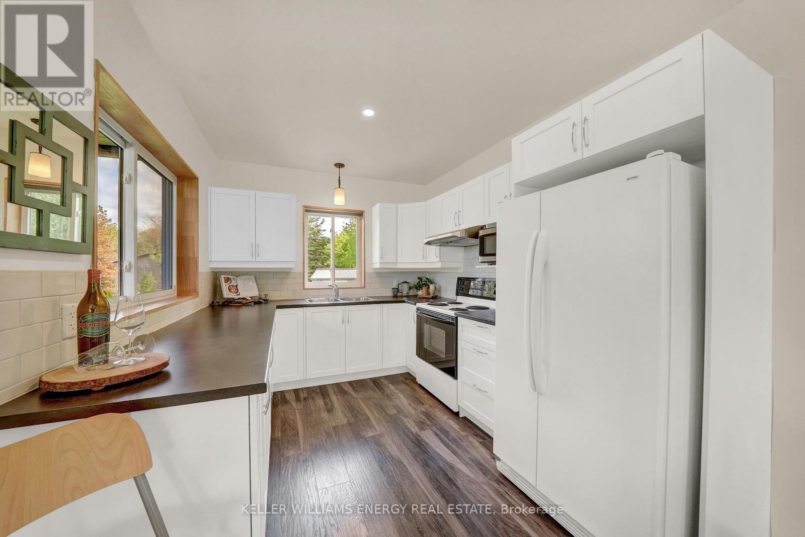 326 Cressy Bayside Road, Prince Edward County, Ontario  K0K 2T0 - Photo 16 - X12770718