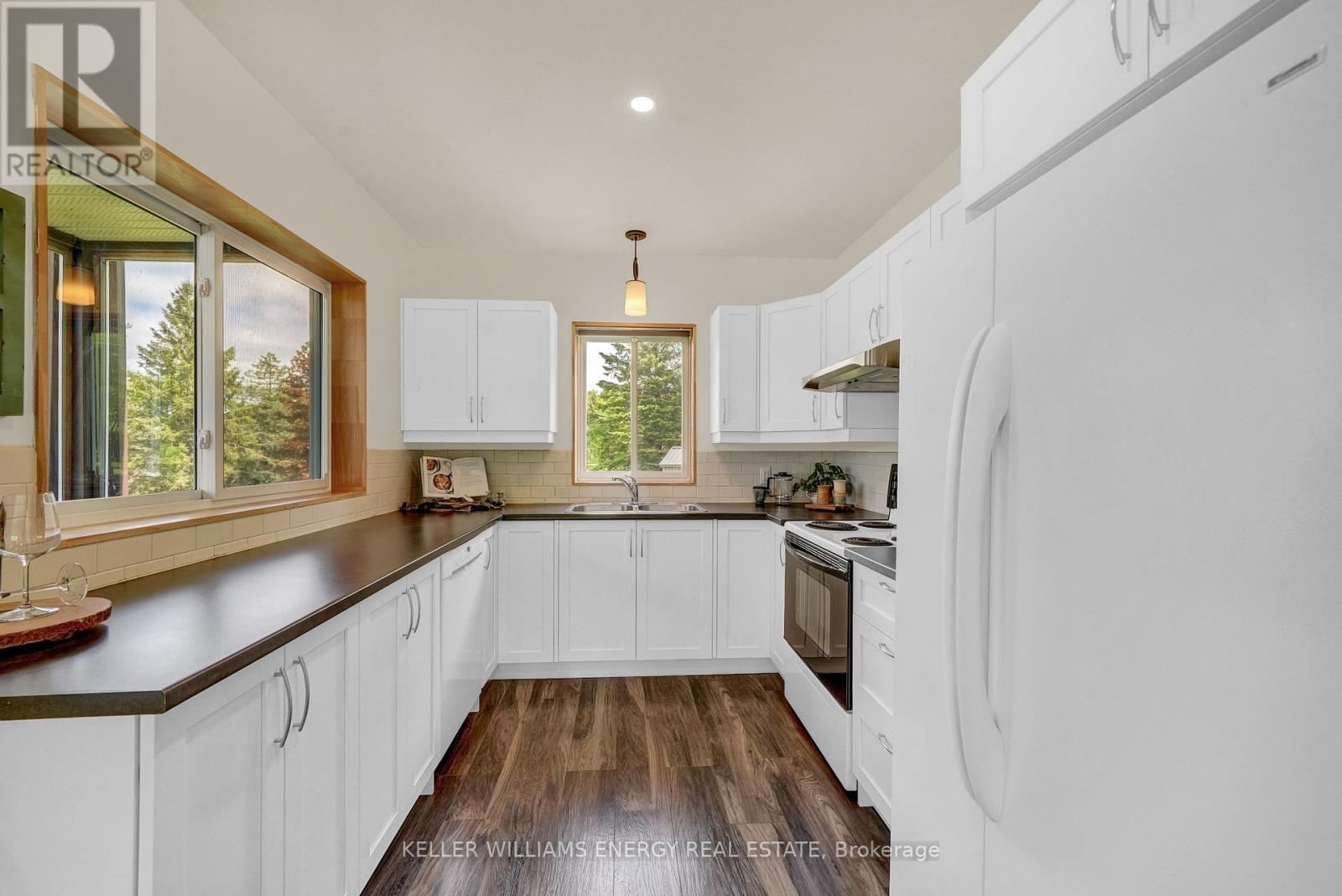 326 Cressy Bayside Road, Prince Edward County, Ontario  K0K 2T0 - Photo 17 - X12770718