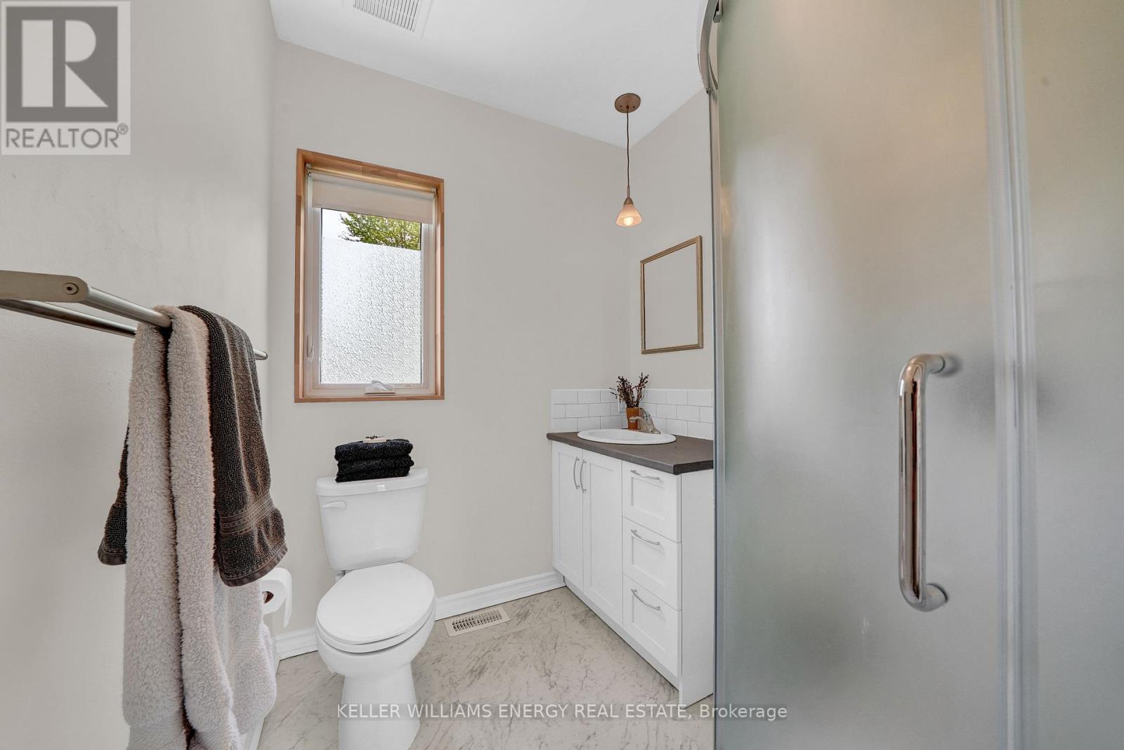 326 Cressy Bayside Road, Prince Edward County, Ontario  K0K 2T0 - Photo 38 - X12770718