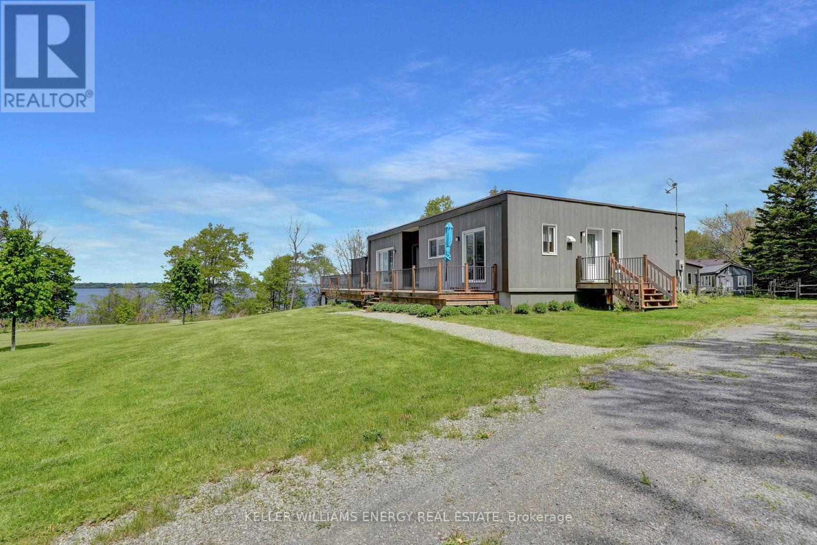 326 Cressy Bayside Road, Prince Edward County, Ontario  K0K 2T0 - Photo 40 - X12770718
