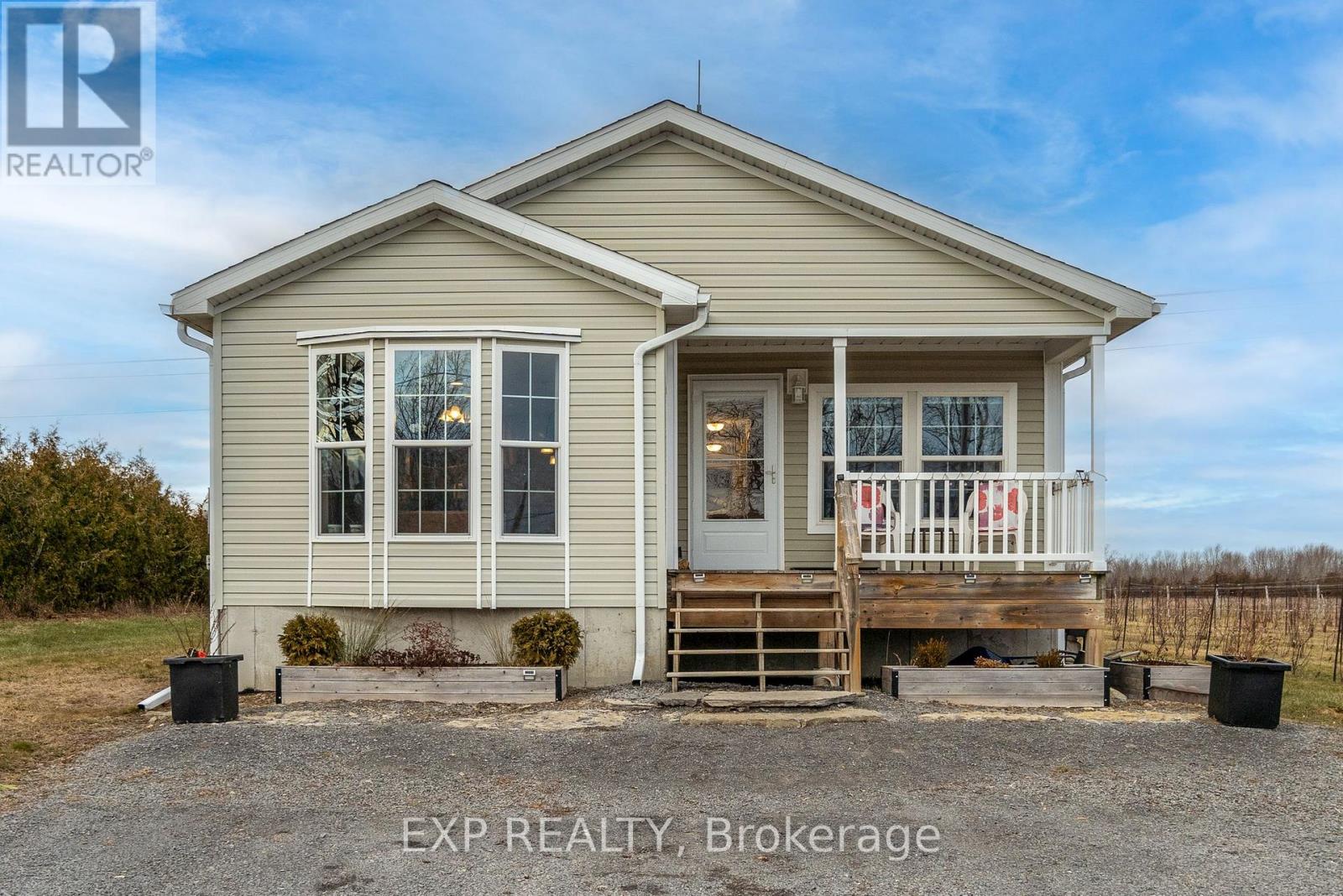3589 County Road 8, Prince Edward County, Ontario  K0K 2T0 - Photo 2 - X12772776