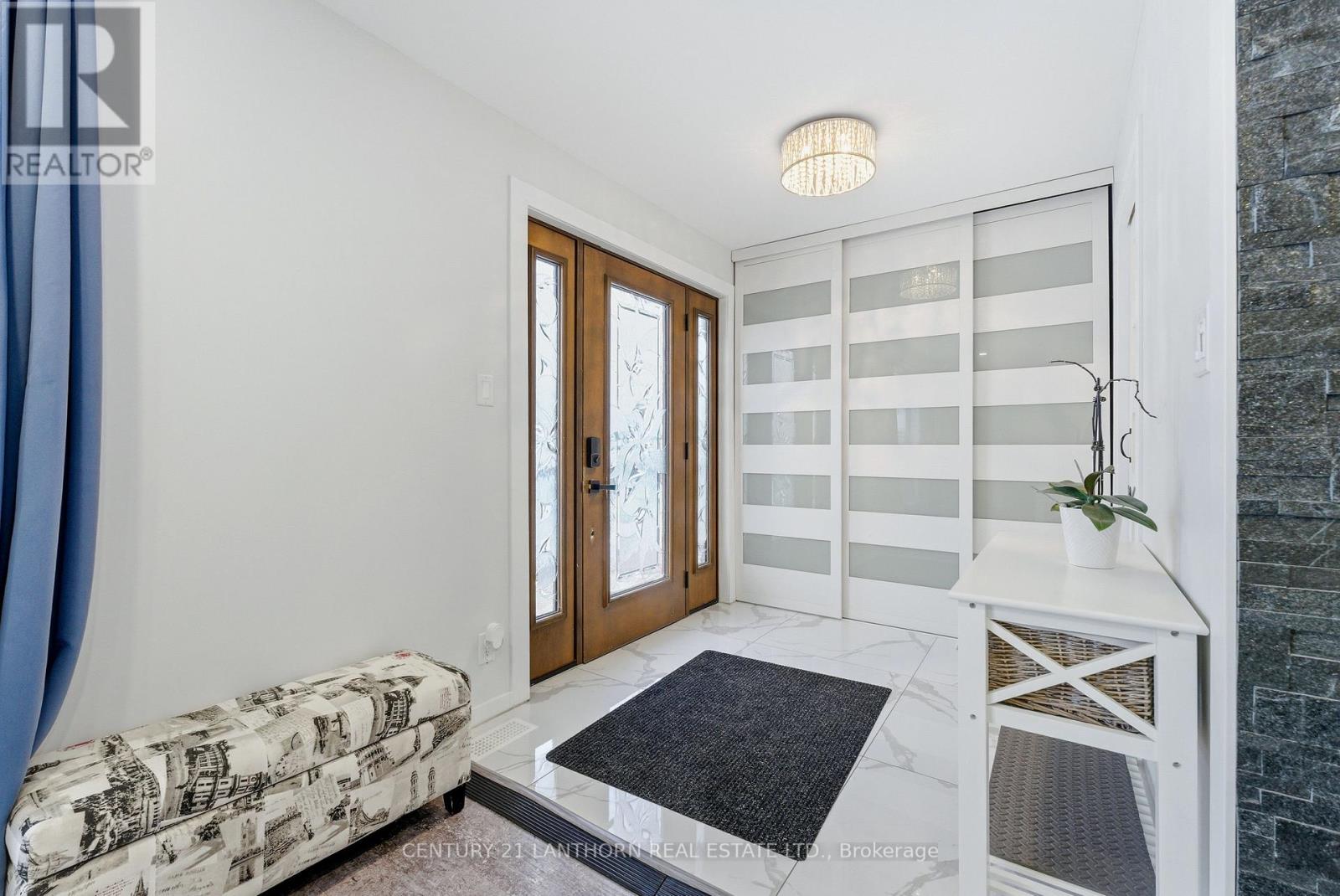 115 Ridley Street, Prince Edward County, Ontario  K8N 4Z1 - Photo 6 - X12774350