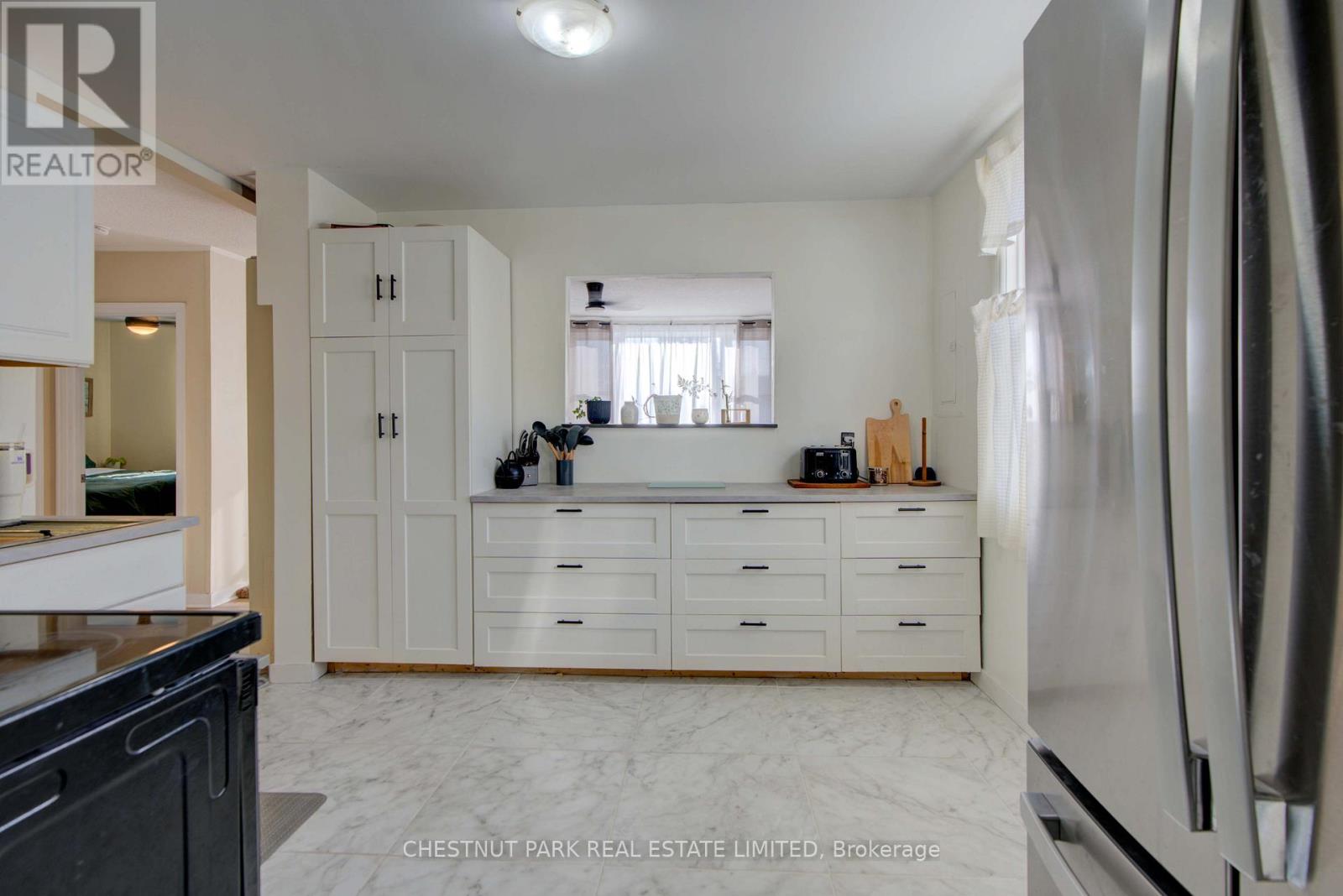 110 Karl Street, Belleville, Ontario  K8N 1J9 - Photo 8 - X12774994