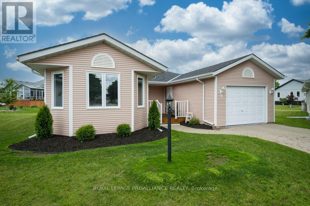 9 Quaker Court, Prince Edward County, Ontario  K0K 3L0 - Photo 37 - X12775292