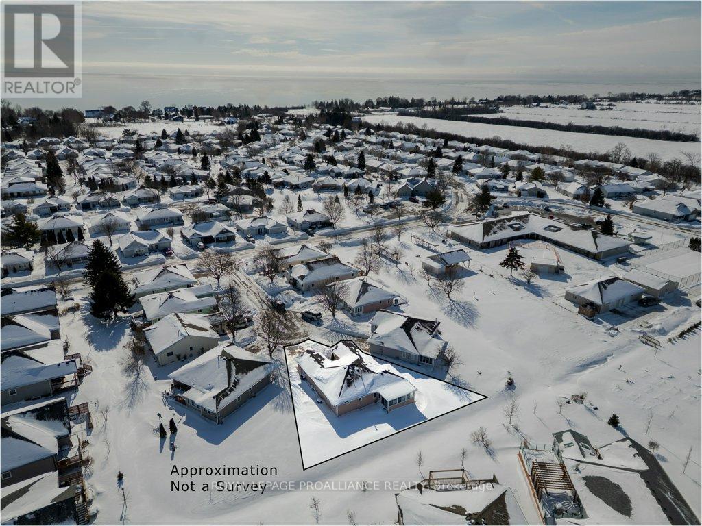 9 Quaker Court, Prince Edward County, Ontario  K0K 3L0 - Photo 40 - X12775292