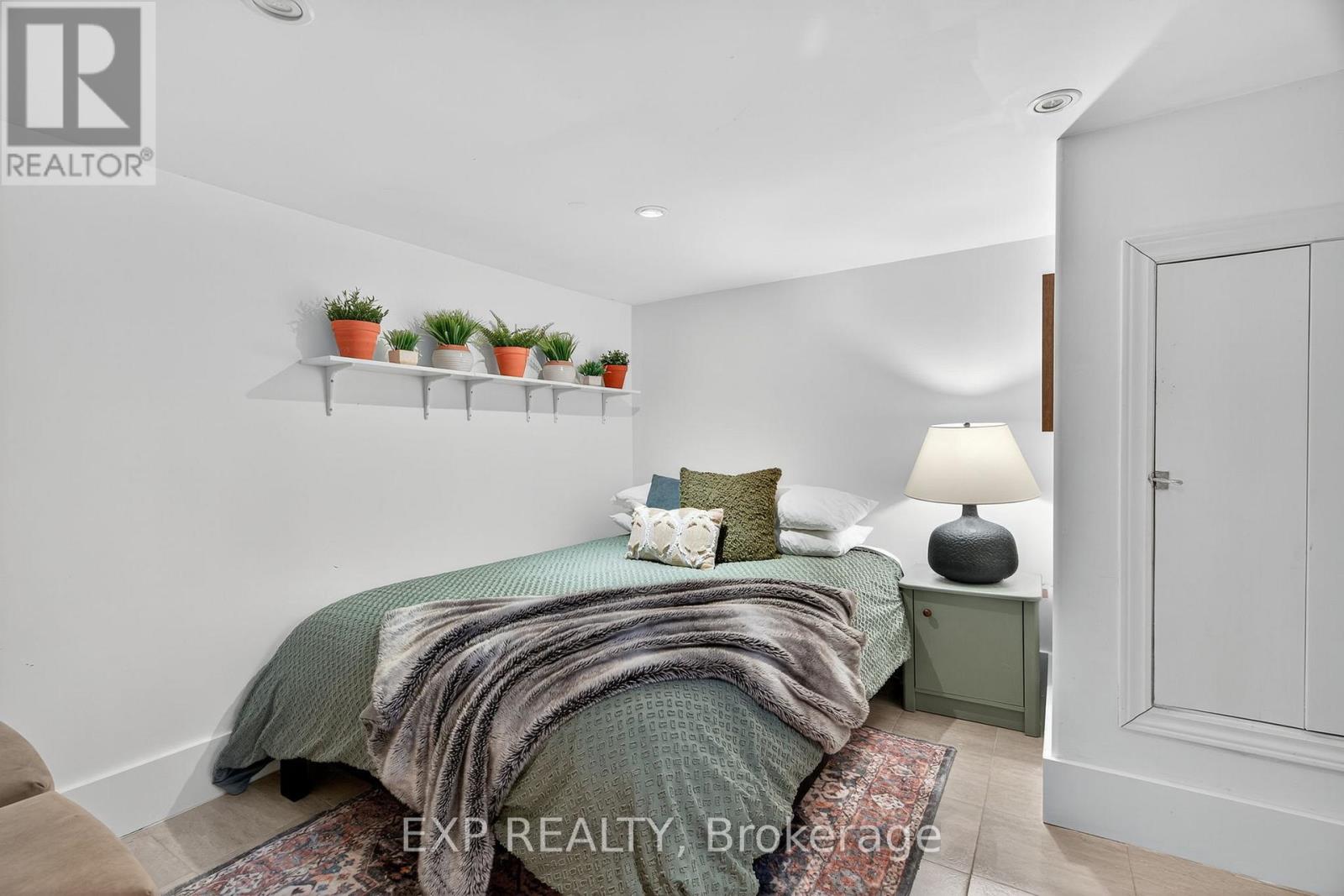 78 Fawcett Avenue, Prince Edward County, Ontario  K0K 2T0 - Photo 20 - X12775424