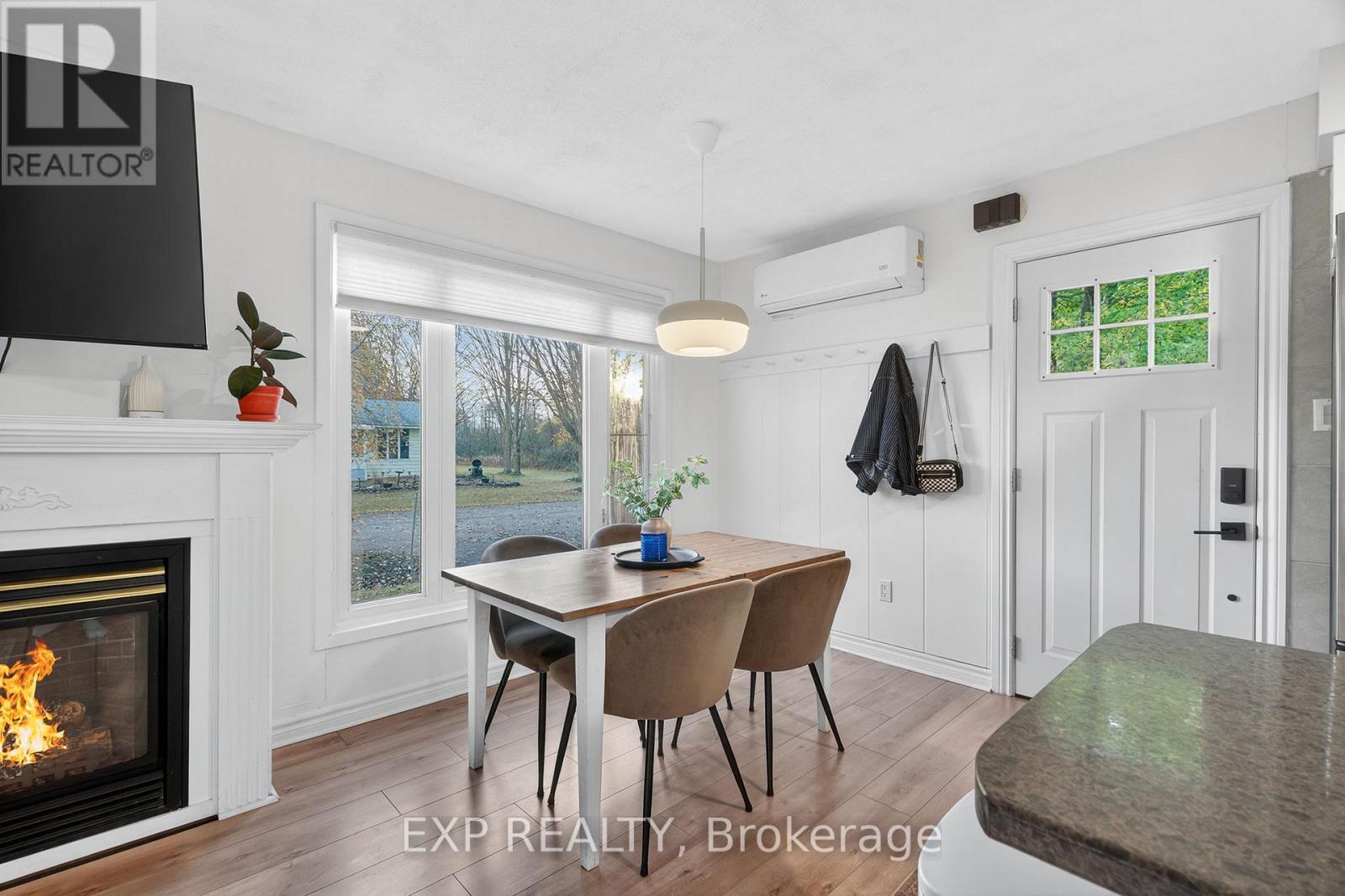 78 Fawcett Avenue, Prince Edward County, Ontario  K0K 2T0 - Photo 4 - X12775424