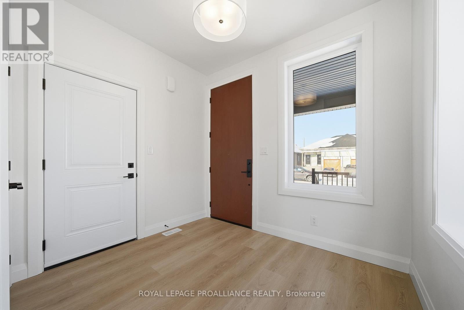 128 Royal Gala Drive, Brighton, Ontario  K0K 1H0 - Photo 4 - X12775628