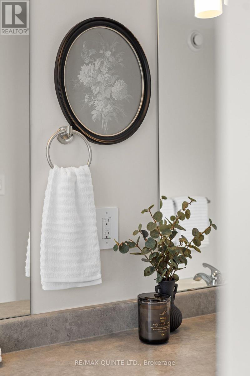 1 Miramichi Street, Belleville, Ontario  K8N 0T3 - Photo 35 - X12775696