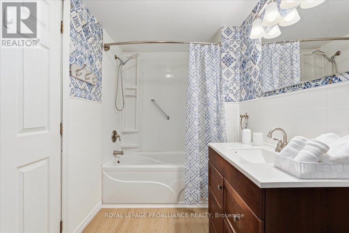 322 Dufferin Avenue, Belleville, Ontario  K8N 3X7 - Photo 25 - X12776794