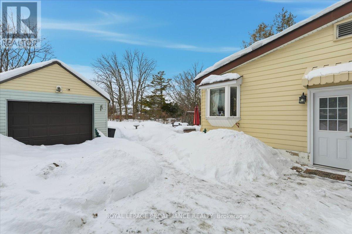 322 Dufferin Avenue, Belleville, Ontario  K8N 3X7 - Photo 37 - X12776794