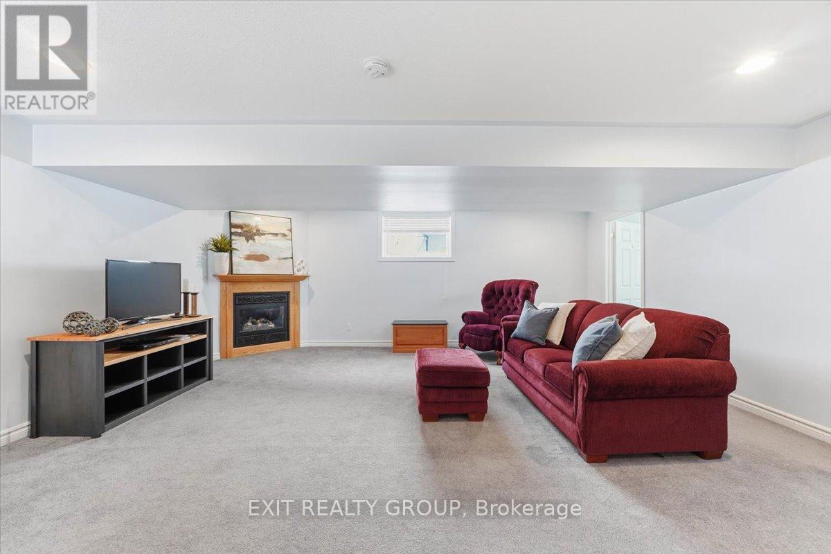 14 Stonegate Crescent, Quinte West, Ontario  K0K 2C0 - Photo 27 - X12778574