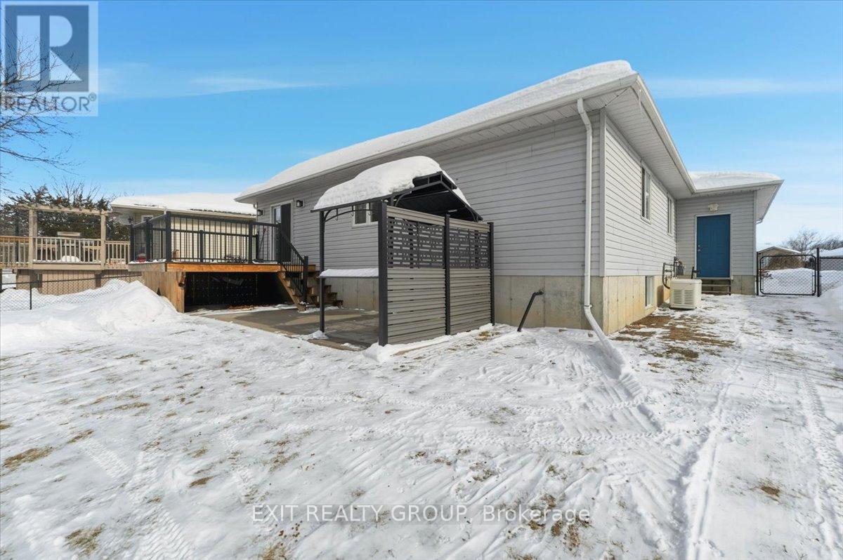 14 Stonegate Crescent, Quinte West, Ontario  K0K 2C0 - Photo 37 - X12778574