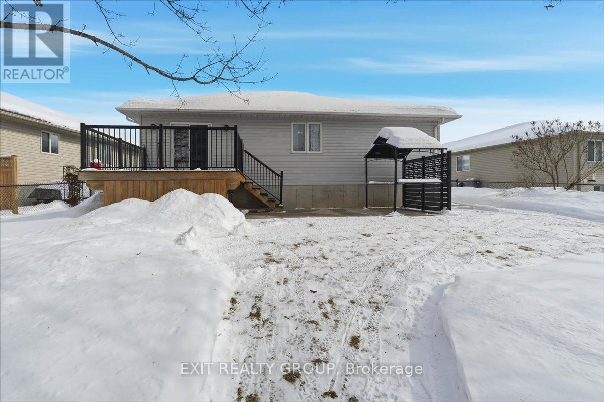 14 Stonegate Crescent, Quinte West, Ontario  K0K 2C0 - Photo 39 - X12778574