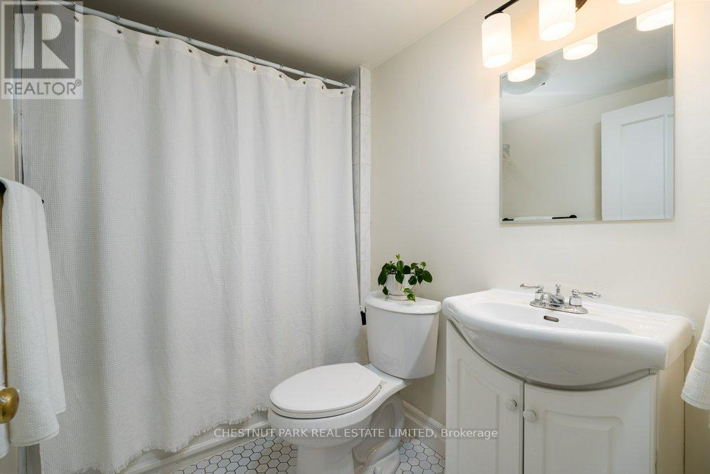 31-33 Washburn Street, Prince Edward County, Ontario  K0K 2T0 - Photo 10 - X12779982