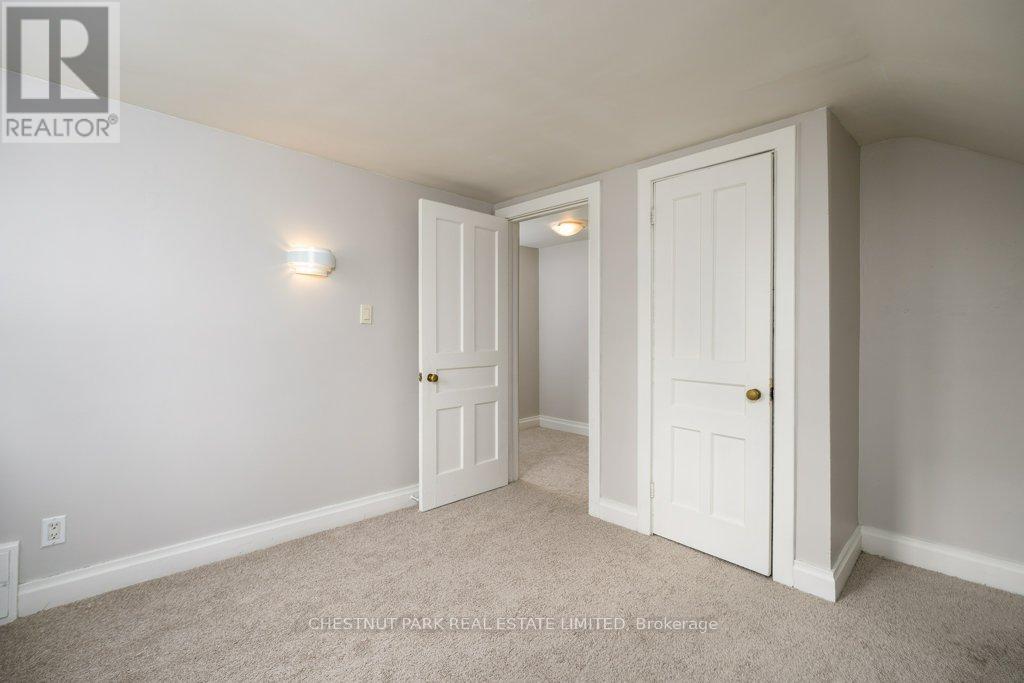 31-33 Washburn Street, Prince Edward County, Ontario  K0K 2T0 - Photo 12 - X12779982