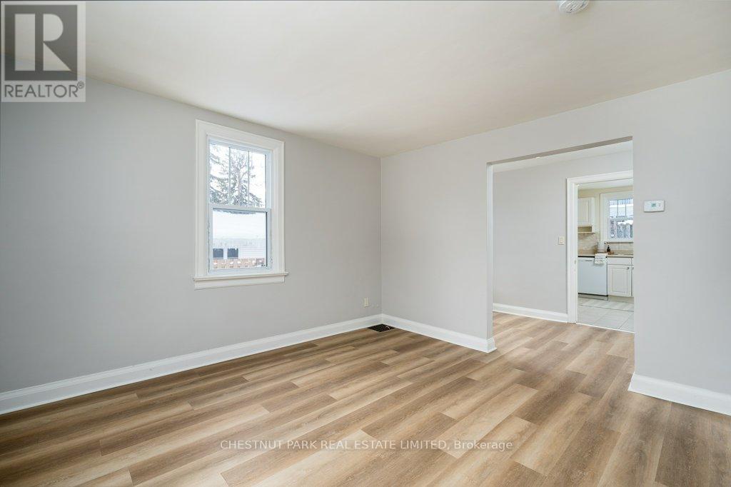 31-33 Washburn Street, Prince Edward County, Ontario  K0K 2T0 - Photo 8 - X12779982