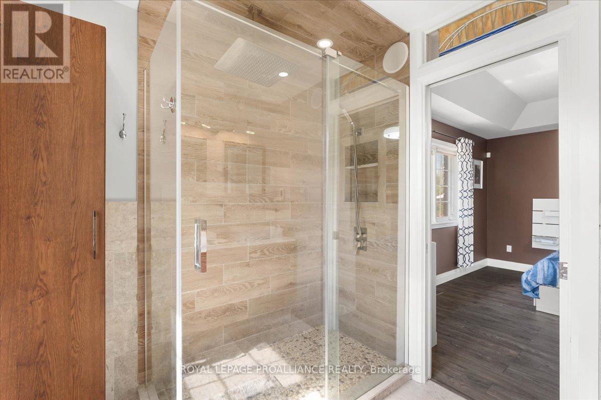 685 County Road 28, Prince Edward County, Ontario  K8N 4Z7 - Photo 27 - X12780236