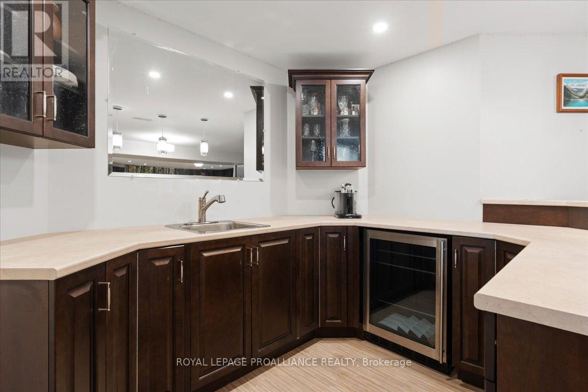 685 County Road 28, Prince Edward County, Ontario  K8N 4Z7 - Photo 32 - X12780236