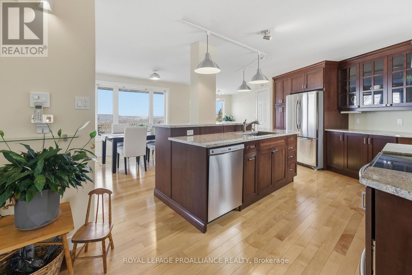 527 Flying Club Road, Quinte West, Ontario  K0K 3E0 - Photo 12 - X12782442