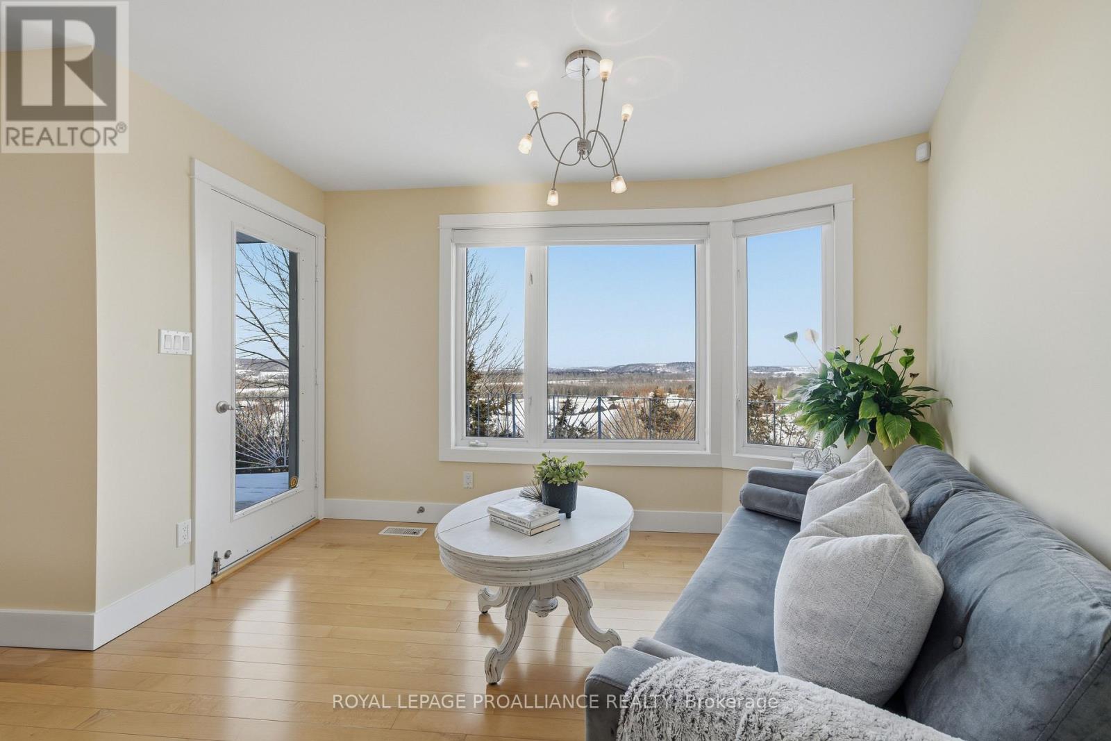 527 Flying Club Road, Quinte West, Ontario  K0K 3E0 - Photo 18 - X12782442