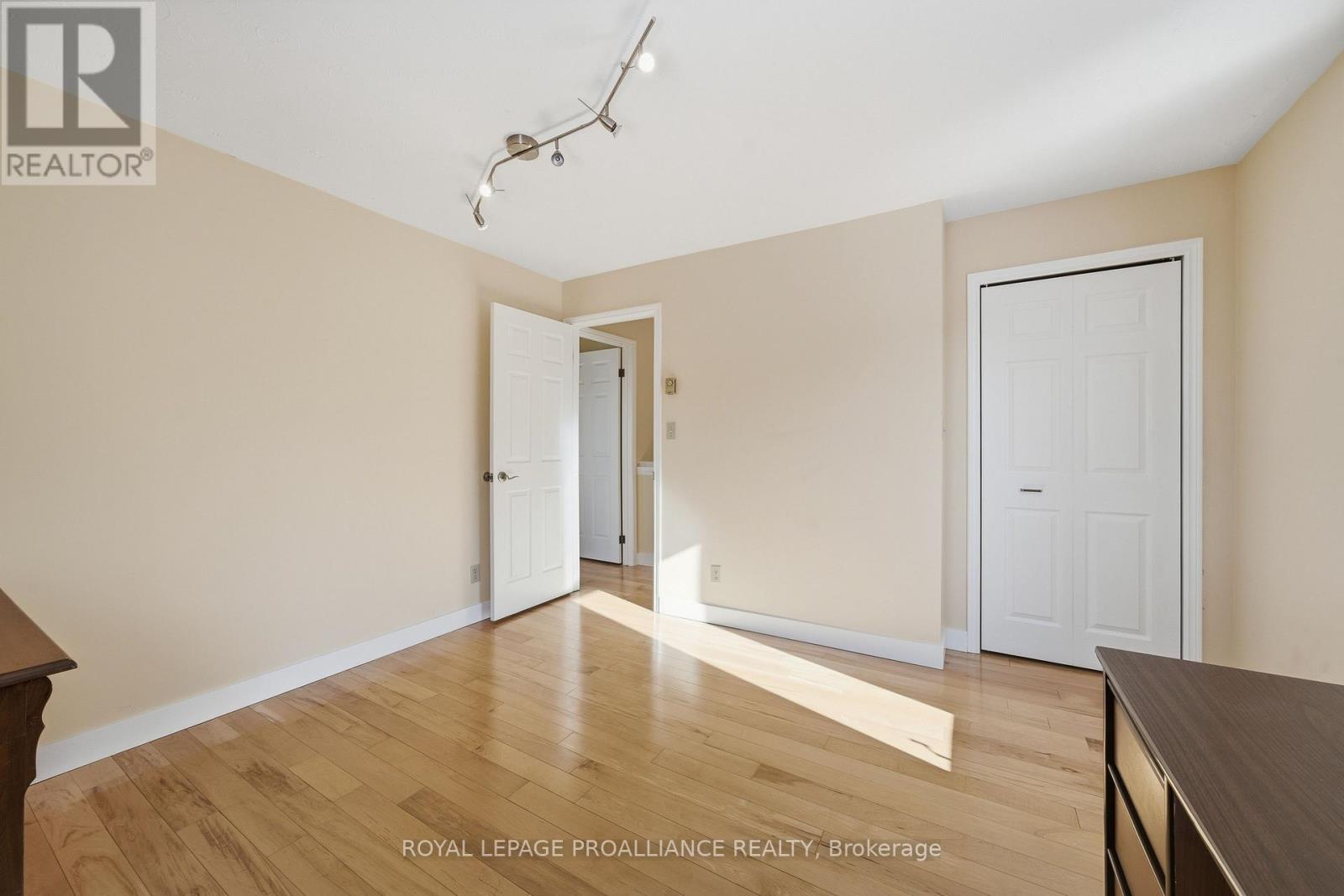 527 Flying Club Road, Quinte West, Ontario  K0K 3E0 - Photo 29 - X12782442