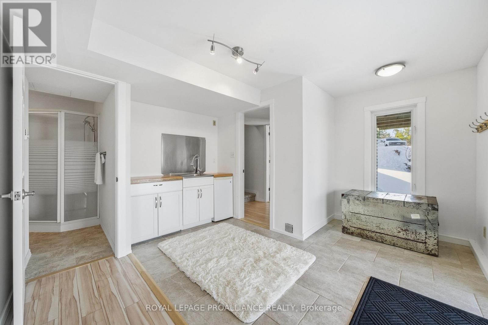 527 Flying Club Road, Quinte West, Ontario  K0K 3E0 - Photo 34 - X12782442