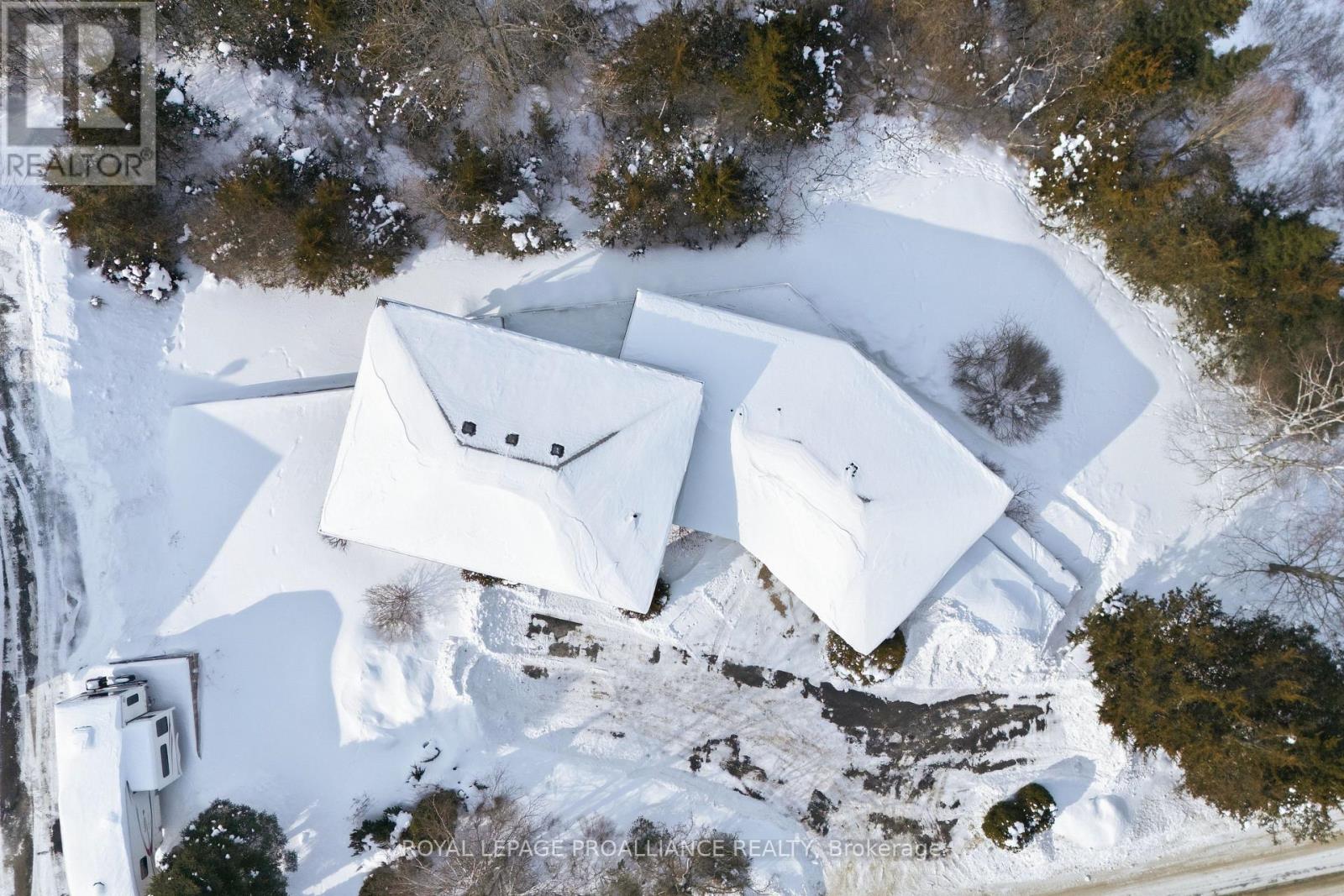 527 Flying Club Road, Quinte West, Ontario  K0K 3E0 - Photo 46 - X12782442