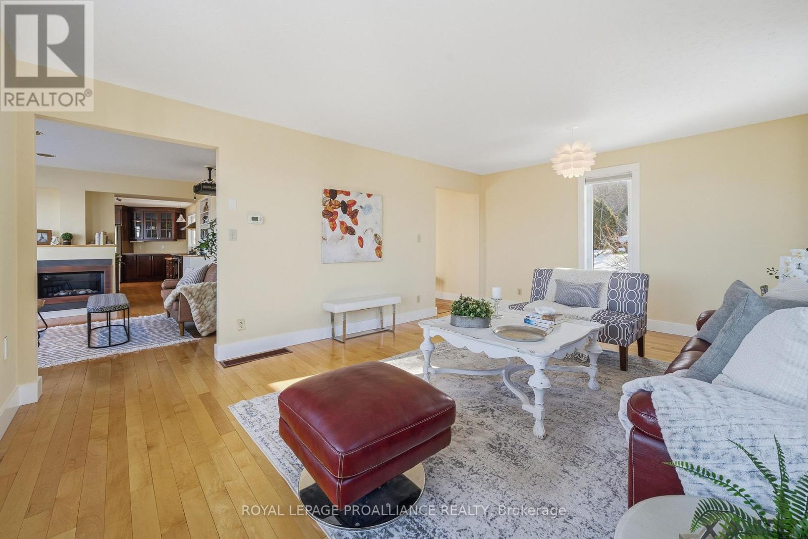 527 Flying Club Road, Quinte West, Ontario  K0K 3E0 - Photo 8 - X12782442