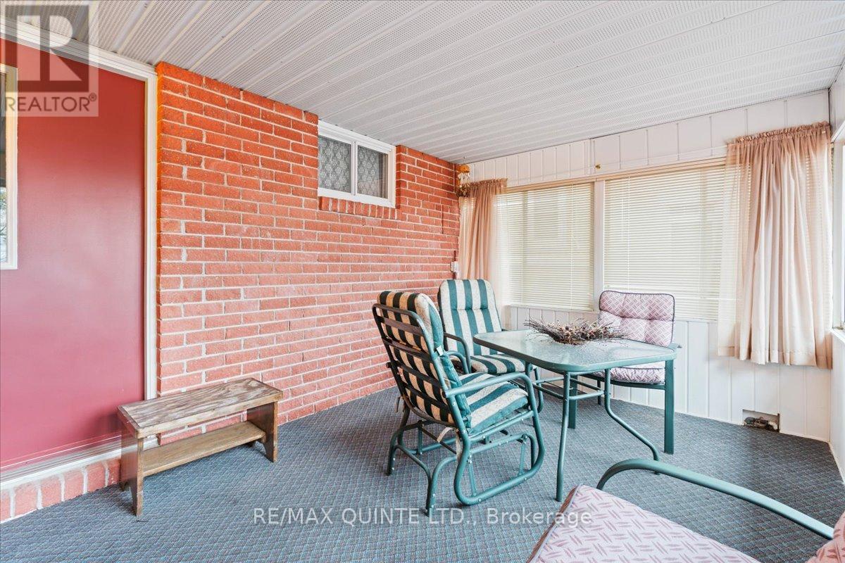 16 Maple Avenue, Prince Edward County, Ontario  K0K 2T0 - Photo 16 - X12782934