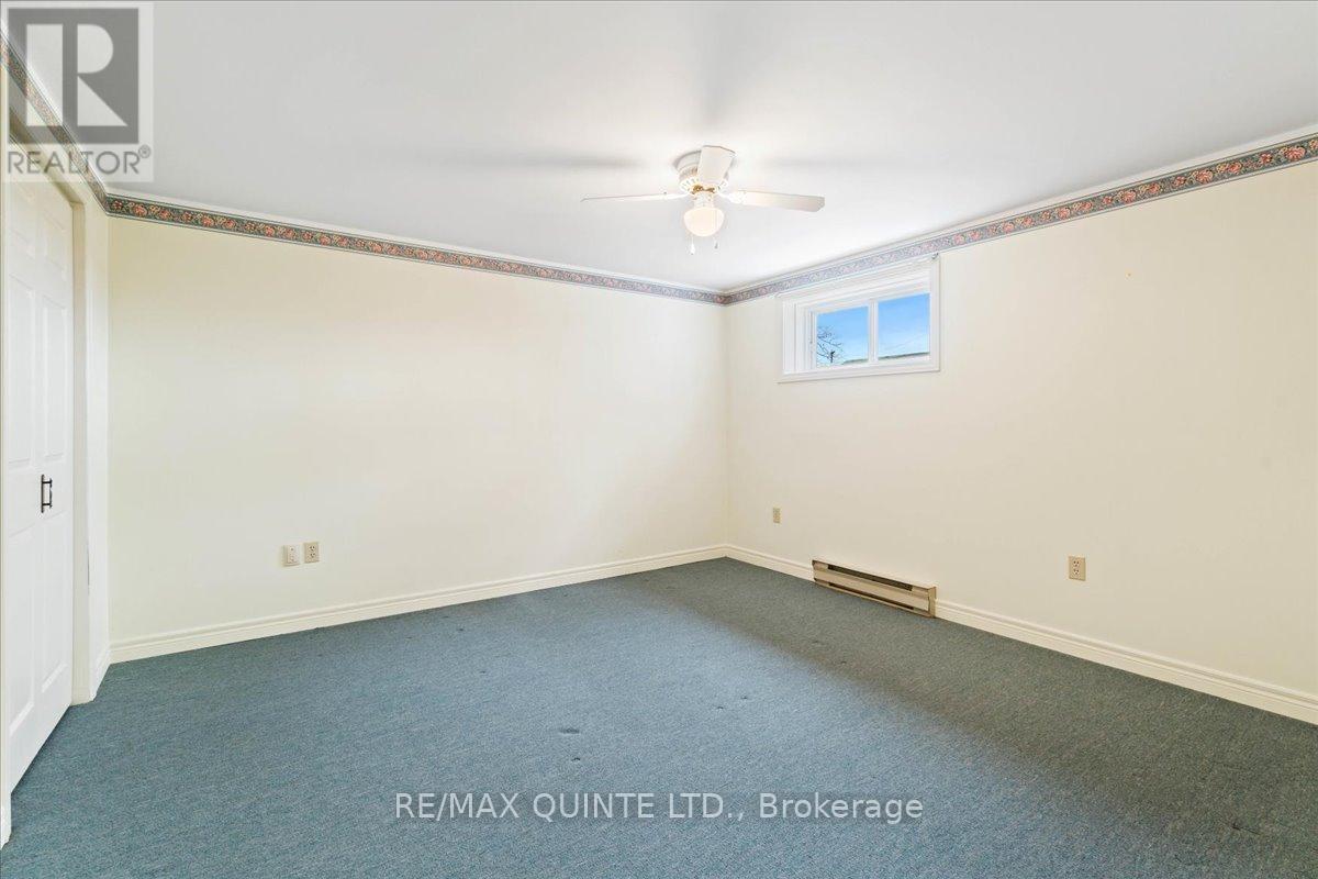 16 Maple Avenue, Prince Edward County, Ontario  K0K 2T0 - Photo 31 - X12782934