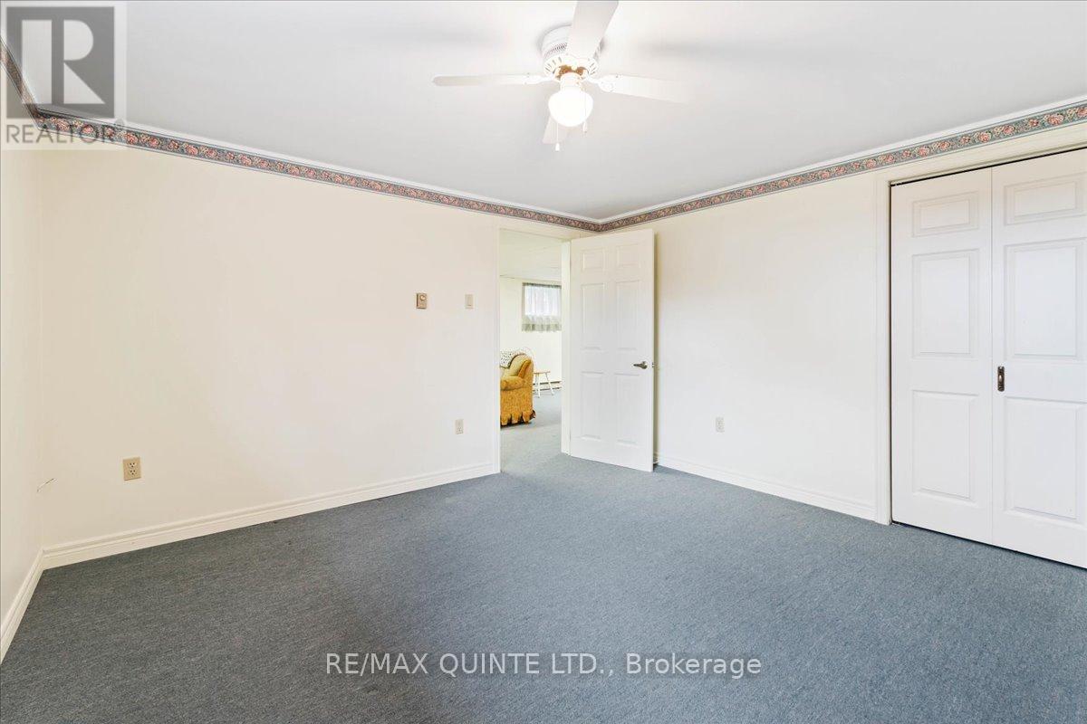 16 Maple Avenue, Prince Edward County, Ontario  K0K 2T0 - Photo 32 - X12782934