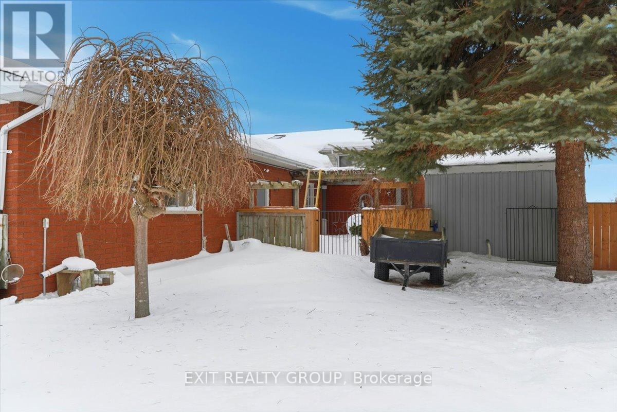 2433 Highway 62, Prince Edward County, Ontario  K0K 1G0 - Photo 37 - X12786254