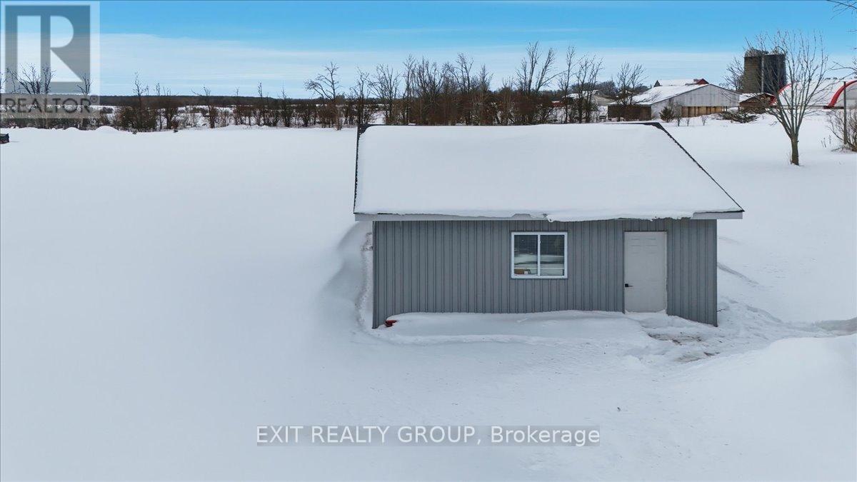 2433 Highway 62, Prince Edward County, Ontario  K0K 1G0 - Photo 38 - X12786254
