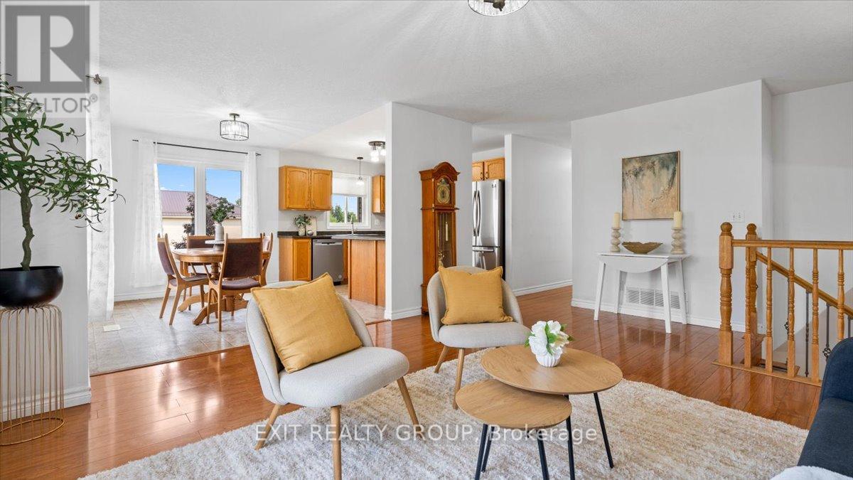 323 Mapleview Road, Quinte West, Ontario  K0K 2C0 - Photo 13 - X12788034