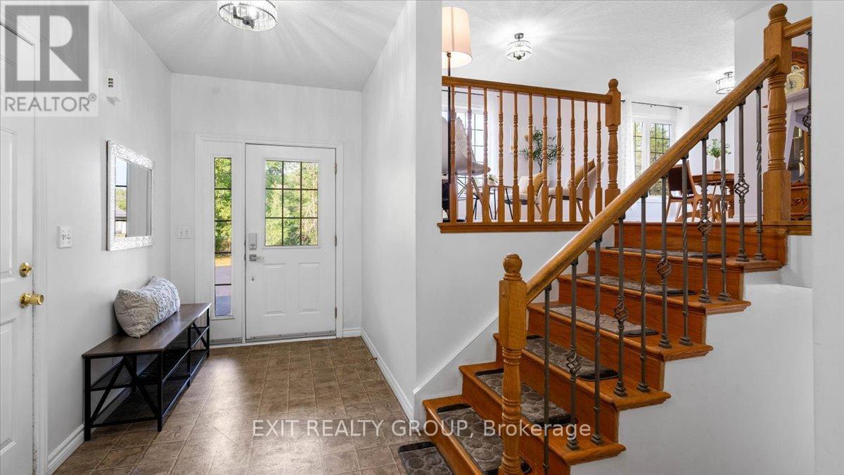 323 Mapleview Road, Quinte West, Ontario  K0K 2C0 - Photo 3 - X12788034