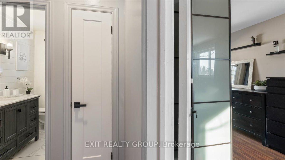 84 Chatterton Valley Crescent, Quinte West, Ontario  K0K 2B0 - Photo 13 - X12788044